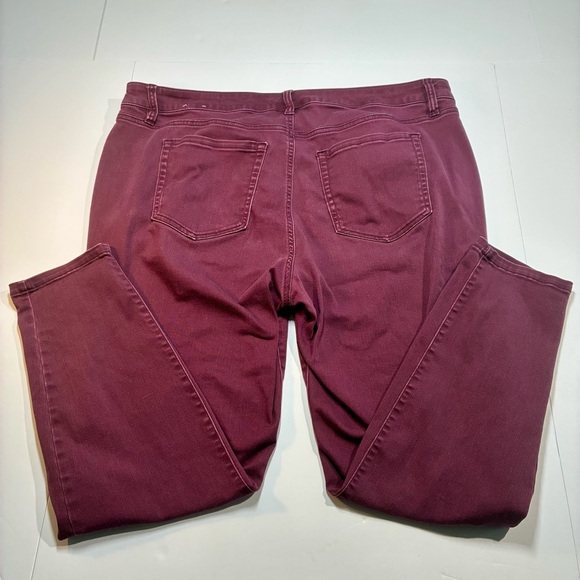 Lane Bryant Women's High-Rise Ultimate Stretch Skinny Jeans Size 20 Wine - Picture 6 of 8